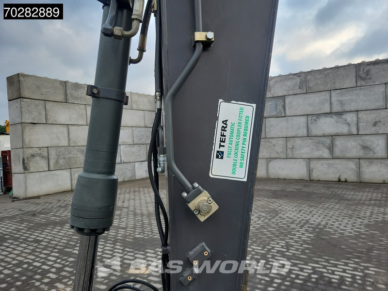Ekskavator perayap Volvo EC140 E L: gambar 13