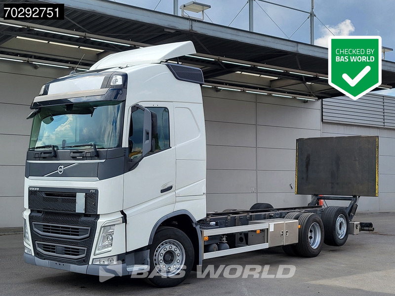 Volvo FH 460 FH 6X2 2000kg Ladebordwand Xenon DynamicSteering Automatic ACC Euro 6 - Truk sasis: gambar 1 Volvo FH 460 FH 6X2 2000kg Ladebordwand Xenon DynamicSteering Automatic ACC Euro 6 - Truk sasis: gambar 1