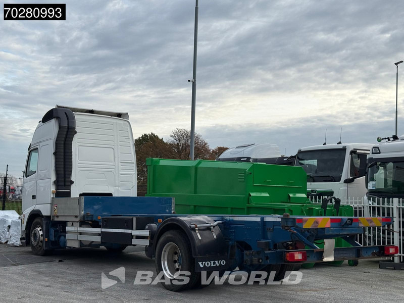 Volvo FH 500 4X2 Defect Engine Globetrotter XL BDF Euro 5 - Pengangkut kontainer/ Container truck: gambar 3 Volvo FH 500 4X2 Defect Engine Globetrotter XL BDF Euro 5 - Pengangkut kontainer/ Container truck: gambar 3