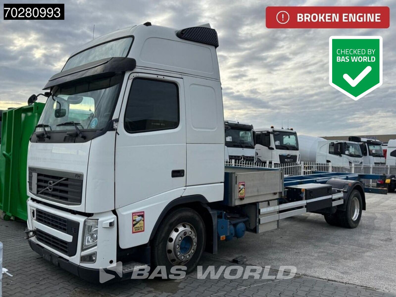 Volvo FH 500 4X2 Defect Engine Globetrotter XL BDF Euro 5 - Pengangkut kontainer/ Container truck: gambar 1 Volvo FH 500 4X2 Defect Engine Globetrotter XL BDF Euro 5 - Pengangkut kontainer/ Container truck: gambar 1