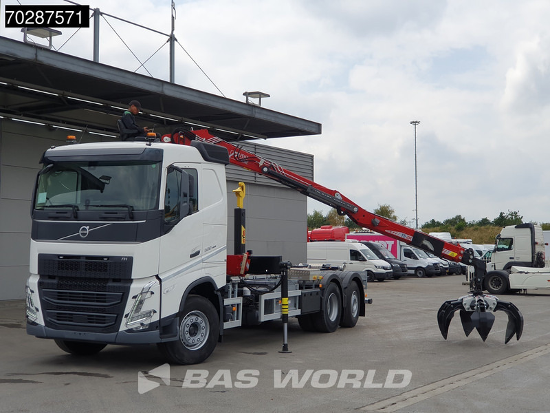Volvo FH 500 6X2 Penz Crane 15Z9.50R HYVA 20-57-S Hooklift Lift+steering Automatic Euro 6 - Hook lift, Truk derek: gambar 5 Volvo FH 500 6X2 Penz Crane 15Z9.50R HYVA 20-57-S Hooklift Lift+steering Automatic Euro 6 - Hook lift, Truk derek: gambar 5