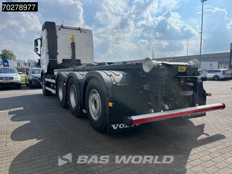 Volvo FH 540 8X4 NEW! HYVA 30-62 Heavy-Duty Lift-Steering Axle Retarder Euro 6 - Hook lift: gambar 3 Volvo FH 540 8X4 NEW! HYVA 30-62 Heavy-Duty Lift-Steering Axle Retarder Euro 6 - Hook lift: gambar 3