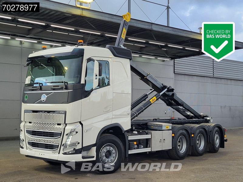 Volvo FH 540 8X4 NEW! HYVA 30-62 Heavy-Duty Lift-Steering Axle Retarder Euro 6 - Hook lift: gambar 1 Volvo FH 540 8X4 NEW! HYVA 30-62 Heavy-Duty Lift-Steering Axle Retarder Euro 6 - Hook lift: gambar 1