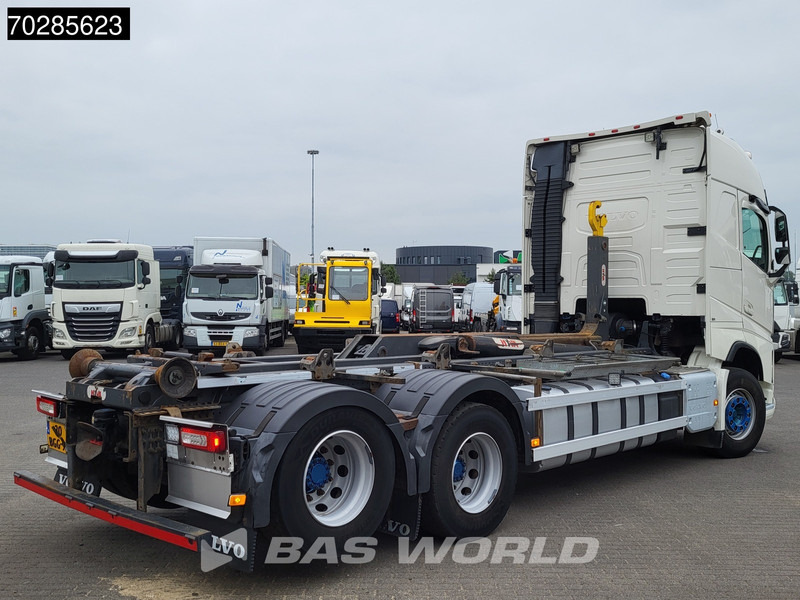 Volvo FH 540 FH 6X2 NL-Truck 26Tons Hyva lift VEB+ Liftachse Xenon Euro 6 - Hook lift: gambar 5 Volvo FH 540 FH 6X2 NL-Truck 26Tons Hyva lift VEB+ Liftachse Xenon Euro 6 - Hook lift: gambar 5