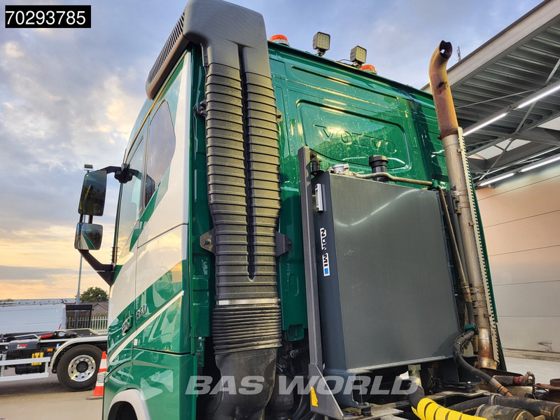 Volvo FH16 650 FH16 6X4 12m3 tipper Automatic Retarder Big-Axle Xenon Euro 6 - Truk jungkit: gambar 5 Volvo FH16 650 FH16 6X4 12m3 tipper Automatic Retarder Big-Axle Xenon Euro 6 - Truk jungkit: gambar 5
