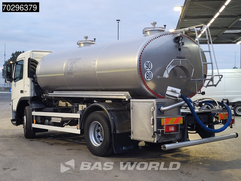 Volvo FM 330 4X2 11.500ltr Silo 2 compartments Stainless steel Automatic Xenon Navi Euro 5 - Truk tangki: gambar 2 Volvo FM 330 4X2 11.500ltr Silo 2 compartments Stainless steel Automatic Xenon Navi Euro 5 - Truk tangki: gambar 2