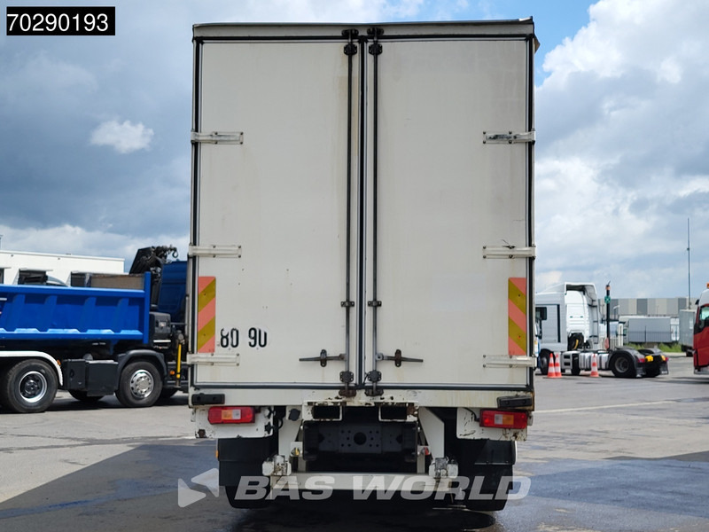 Volvo FM 370 6X2 Manual Lift+Steering Axle Euro 5 - Truk dengan terpal samping: gambar 3 Volvo FM 370 6X2 Manual Lift+Steering Axle Euro 5 - Truk dengan terpal samping: gambar 3