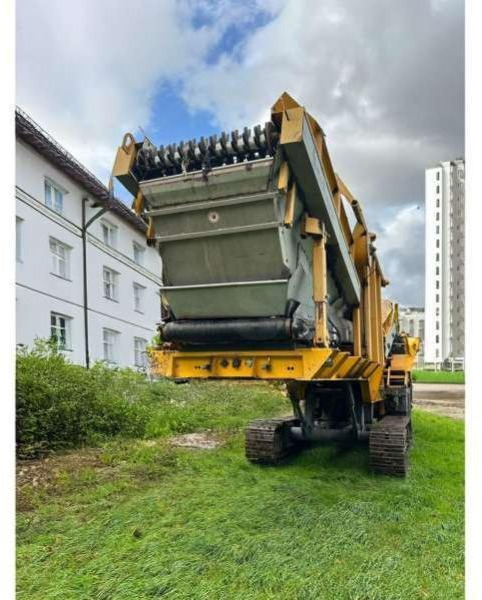 Backers Cribleuse 3-MTA - Screener: gambar 2 Backers Cribleuse 3-MTA - Screener: gambar 2