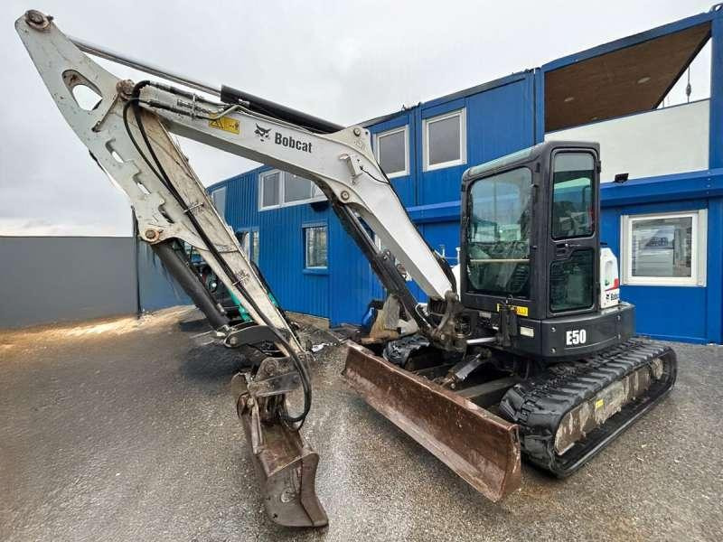 Bobcat E50 - Ekskavator mini: gambar 2 Bobcat E50 - Ekskavator mini: gambar 2