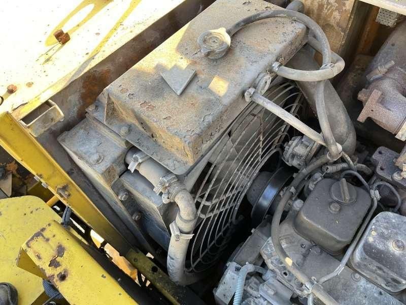 Ekskavator roda Case 788-PRR: gambar 48