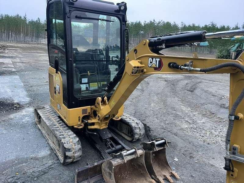 Caterpillar 302 - Ekskavator mini: gambar 3 Caterpillar 302 - Ekskavator mini: gambar 3