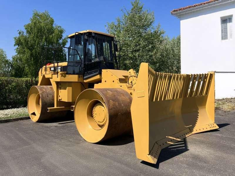 Caterpillar 826H - Pemadat: gambar 2 Caterpillar 826H - Pemadat: gambar 2