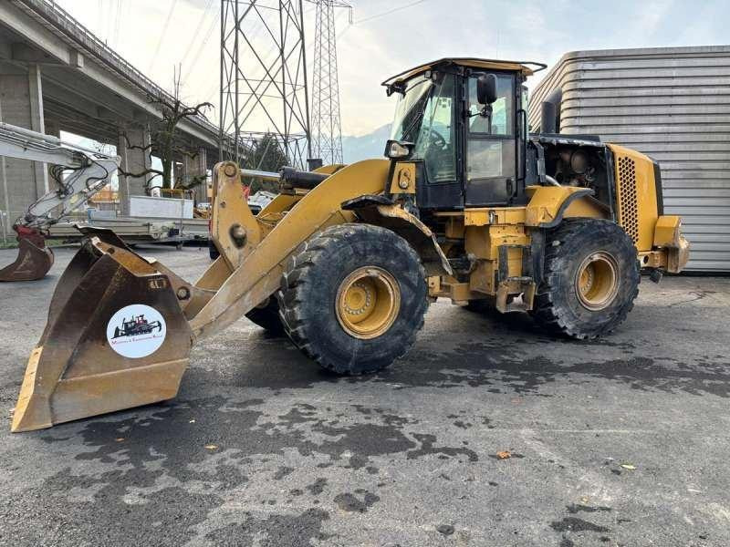 Wheel loader Caterpillar 962K: gambar 9