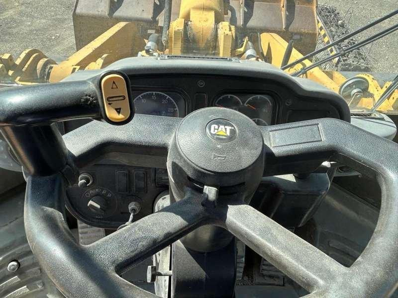 Wheel loader Caterpillar 966G: gambar 28