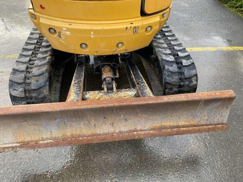 Caterpillar CANOPY 302.7DCR MACHINE SUISSE - Ekskavator mini: gambar 5 Caterpillar CANOPY 302.7DCR MACHINE SUISSE - Ekskavator mini: gambar 5