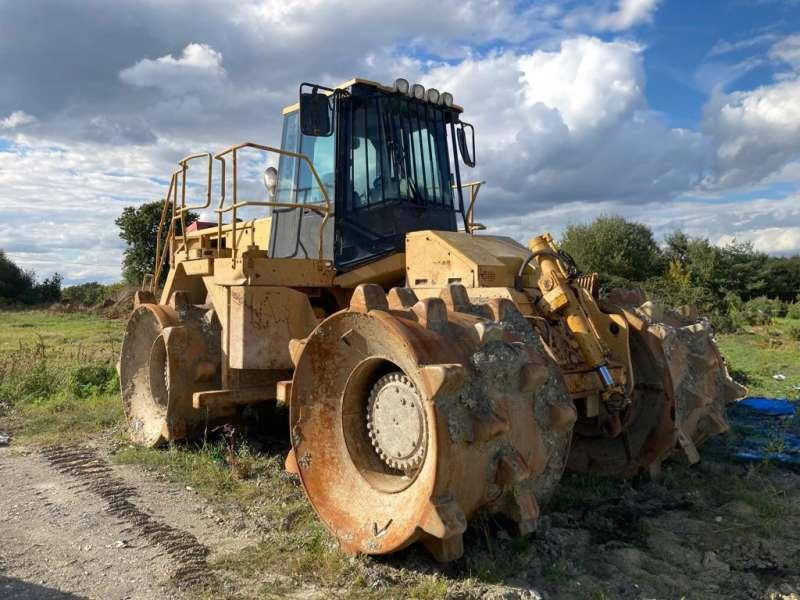 Caterpillar Compacteur à Déchet / Pieds de Mouton 826GII - Pemadat: gambar 3 Caterpillar Compacteur à Déchet / Pieds de Mouton 826GII - Pemadat: gambar 3