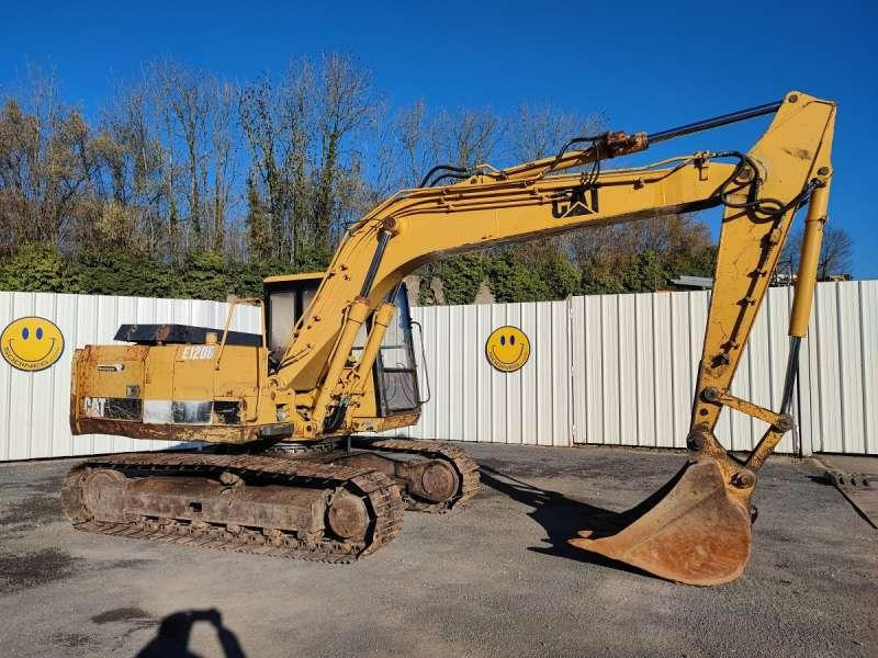 Caterpillar E120B - Ekskavator perayap: gambar 1 Caterpillar E120B - Ekskavator perayap: gambar 1