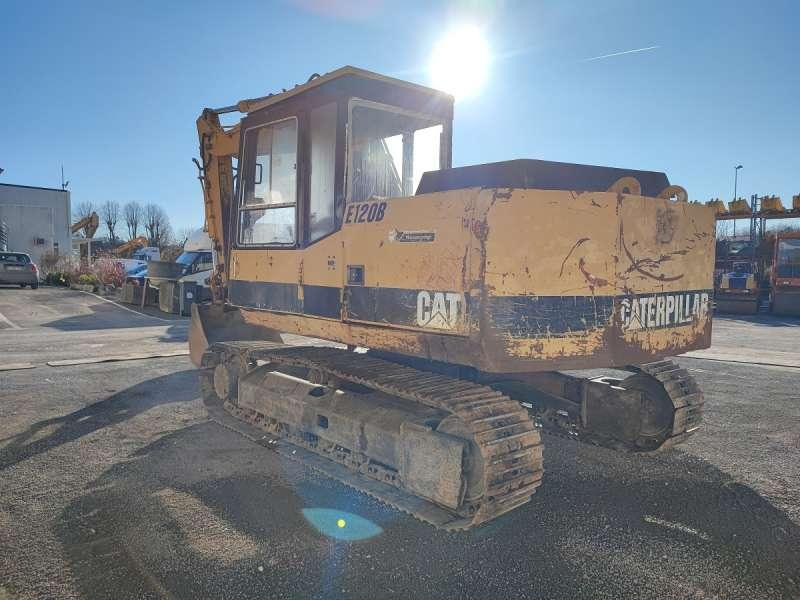 Caterpillar E120B - Ekskavator perayap: gambar 5 Caterpillar E120B - Ekskavator perayap: gambar 5