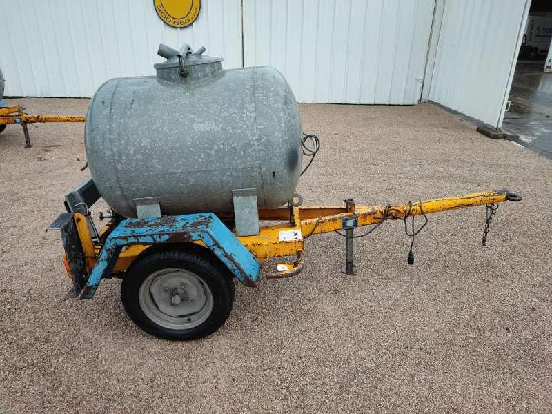 Courant 500 LITRES A EAU - Tangki air: gambar 1 Courant 500 LITRES A EAU - Tangki air: gambar 1