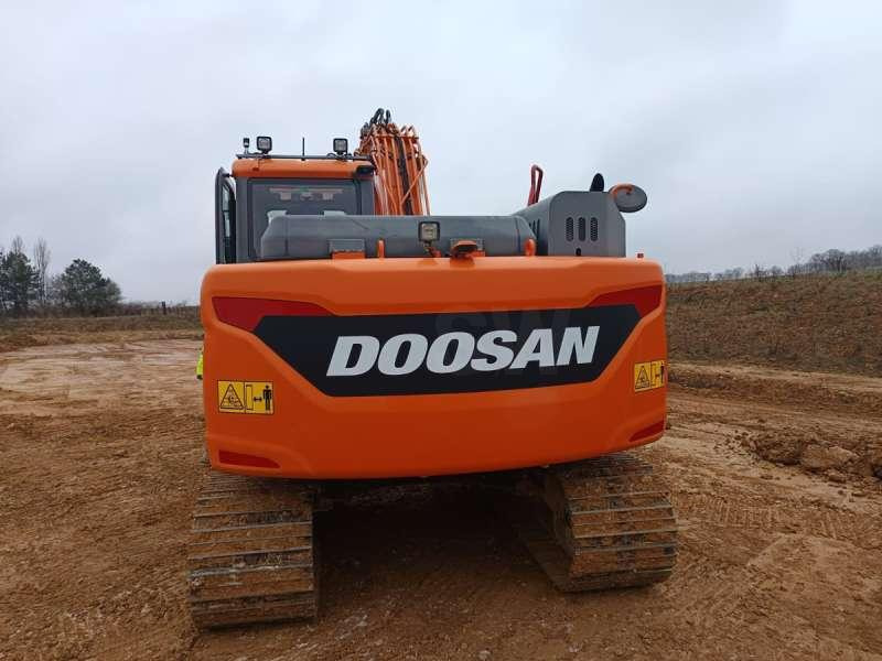 Doosan DX140LC-5 - Ekskavator perayap: gambar 5 Doosan DX140LC-5 - Ekskavator perayap: gambar 5