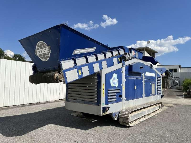 Edge POUR LE RECYCLAGE MC1400 - Screener: gambar 5 Edge POUR LE RECYCLAGE MC1400 - Screener: gambar 5