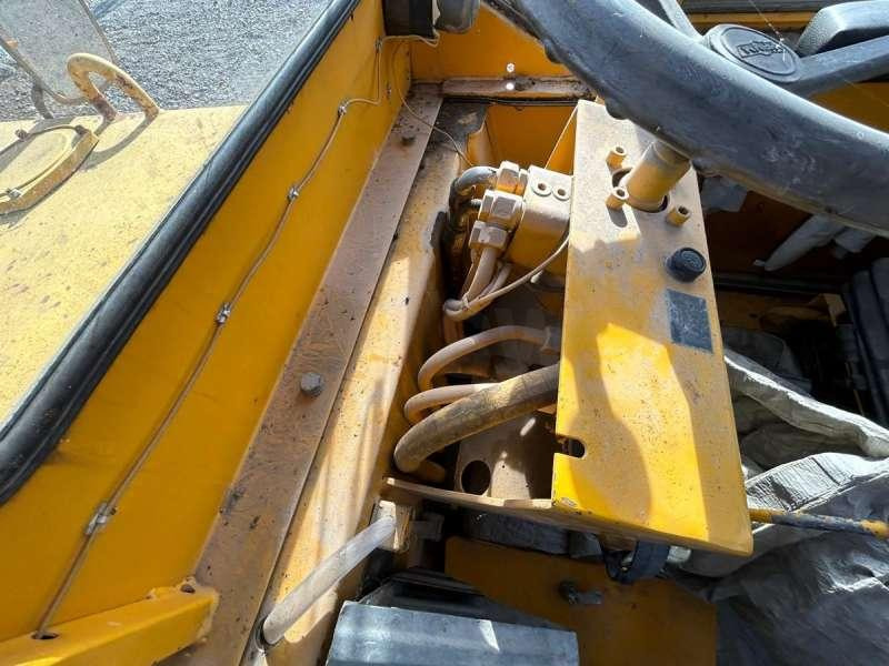 Roller jalan Hamm DV 8.22: gambar 32