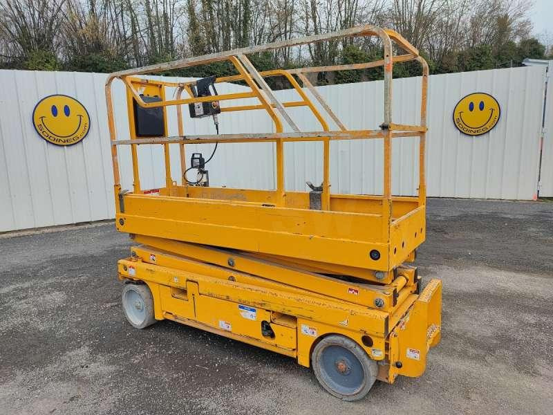 Haulotte CISEAUX COMPACT 8 - Lift tiang vertikal: gambar 2 Haulotte CISEAUX COMPACT 8 - Lift tiang vertikal: gambar 2