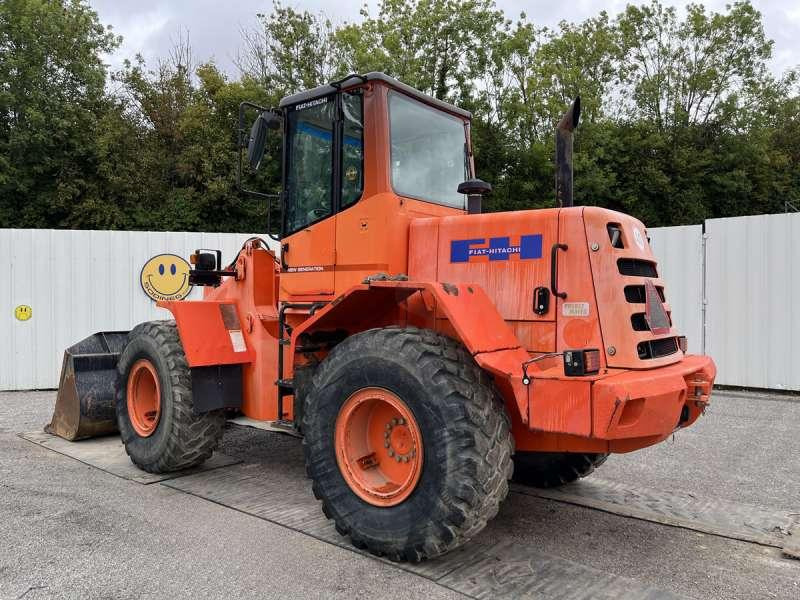 Hitachi W130A - Wheel loader: gambar 4 Hitachi W130A - Wheel loader: gambar 4