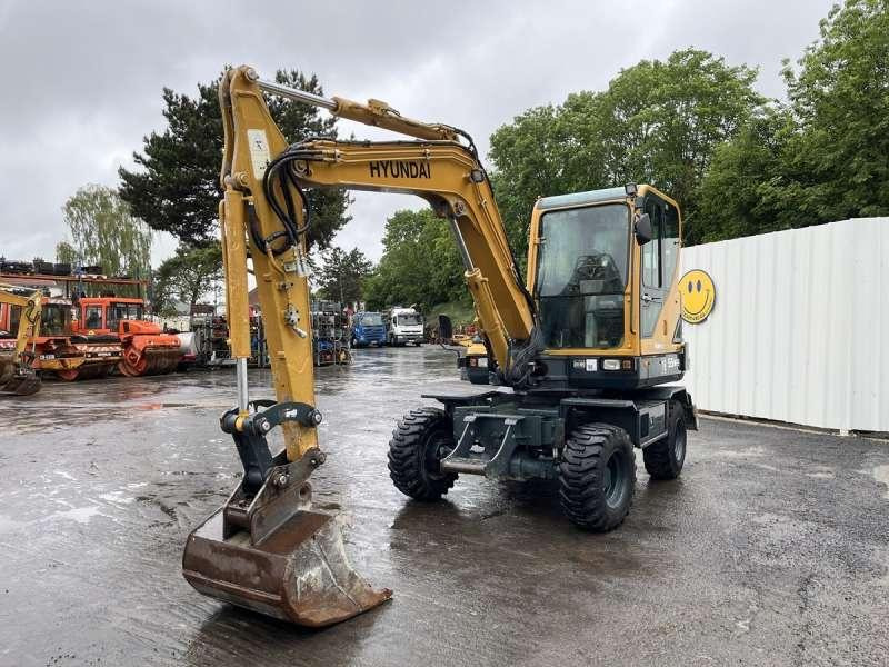 Hyundai ROBEX 55W-9 / R55W-9 - Ekskavator roda: gambar 2 Hyundai ROBEX 55W-9 / R55W-9 - Ekskavator roda: gambar 2