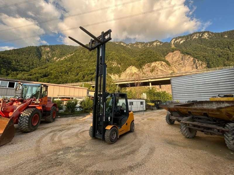 Jungheinrich DFG435s - Telehandler: gambar 4 Jungheinrich DFG435s - Telehandler: gambar 4