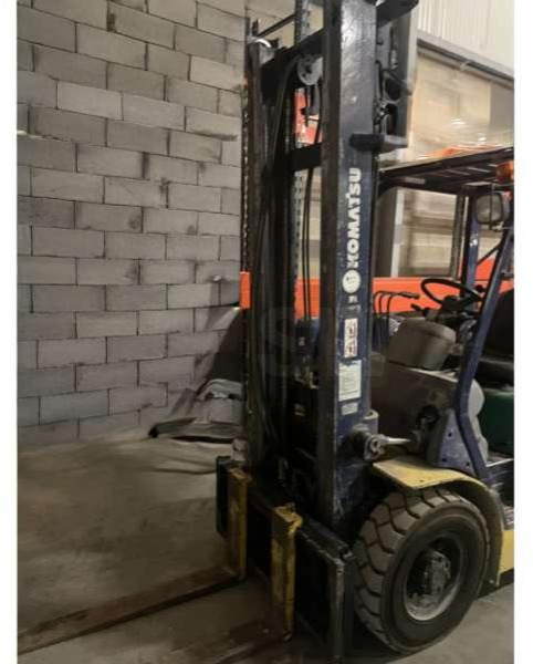 Komatsu FD25T-14 - Forklift diesel: gambar 2 Komatsu FD25T-14 - Forklift diesel: gambar 2