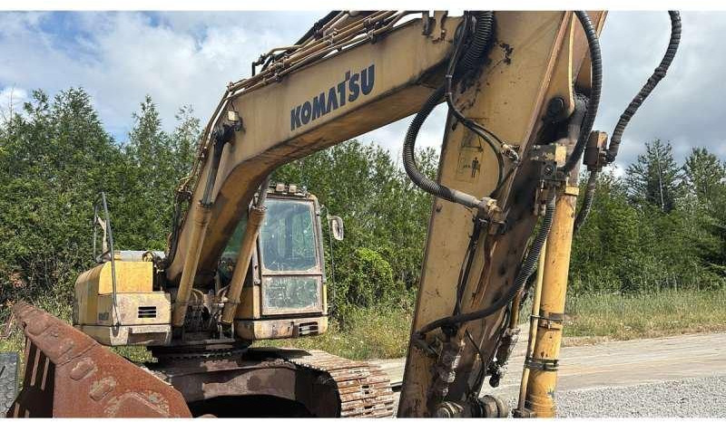 Komatsu PC210-LC8 - Ekskavator perayap: gambar 4 Komatsu PC210-LC8 - Ekskavator perayap: gambar 4