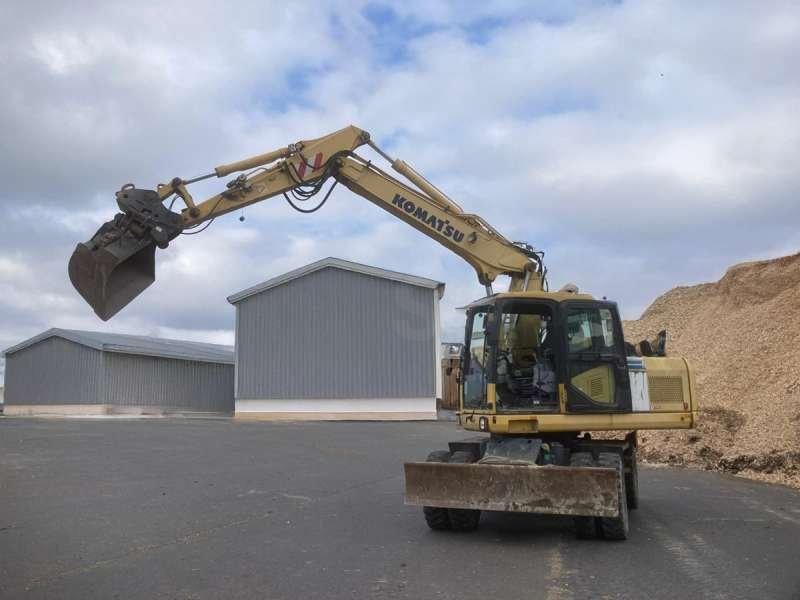 Komatsu PW160-7K - Ekskavator roda: gambar 1 Komatsu PW160-7K - Ekskavator roda: gambar 1