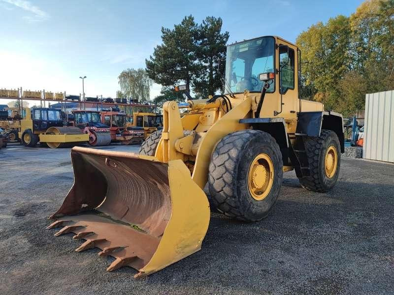 Komatsu WA270-3 - Wheel loader: gambar 2 Komatsu WA270-3 - Wheel loader: gambar 2