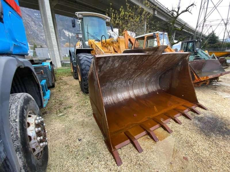 Liebherr L554 - Wheel loader: gambar 4 Liebherr L554 - Wheel loader: gambar 4