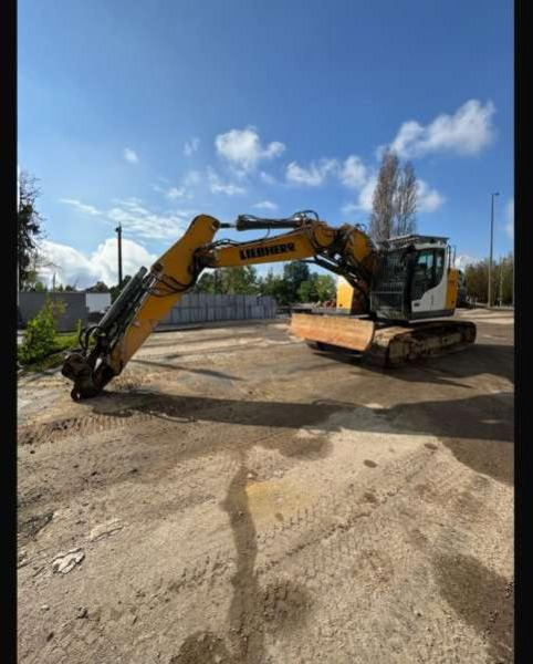 Liebherr R926 COMPACT - Ekskavator perayap: gambar 2 Liebherr R926 COMPACT - Ekskavator perayap: gambar 2