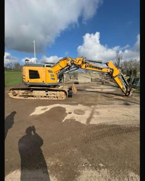 Liebherr R926 COMPACT - Ekskavator perayap: gambar 3 Liebherr R926 COMPACT - Ekskavator perayap: gambar 3
