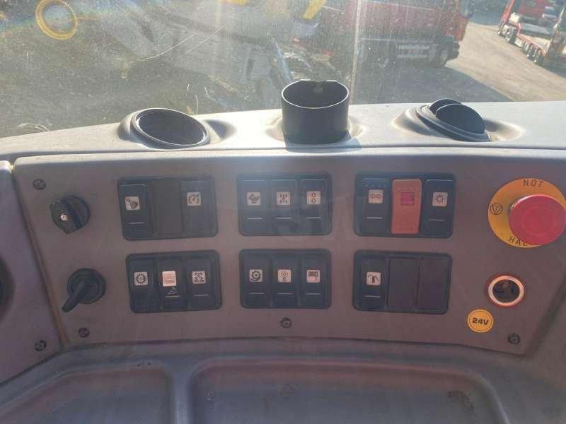 Spider excavator MENZI MUCK M525: gambar 11