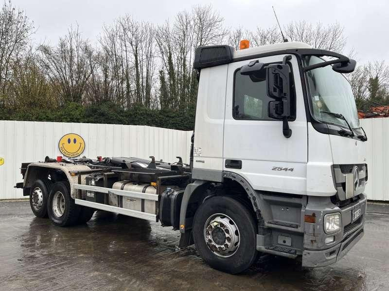Mercedes ACTROS 2544 - Hook lift: gambar 1 Mercedes ACTROS 2544 - Hook lift: gambar 1