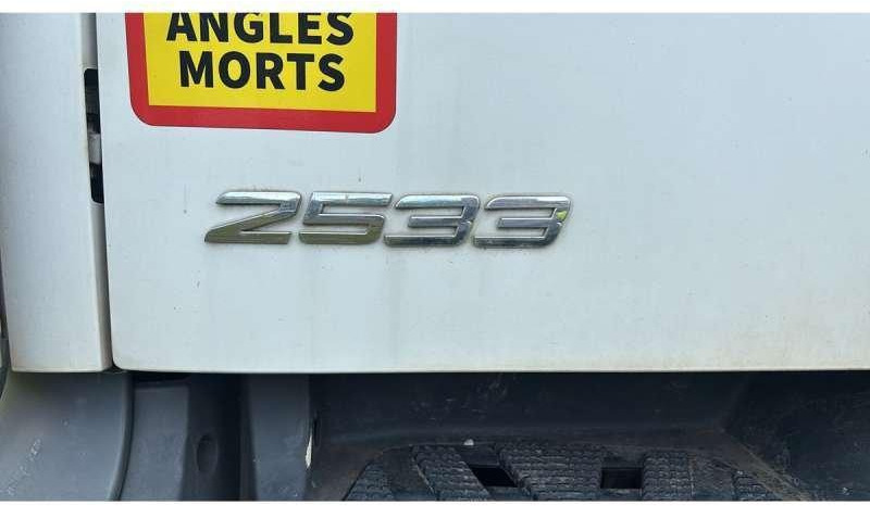 Mercedes ANTOS 2533 - Truk sampah: gambar 3 Mercedes ANTOS 2533 - Truk sampah: gambar 3