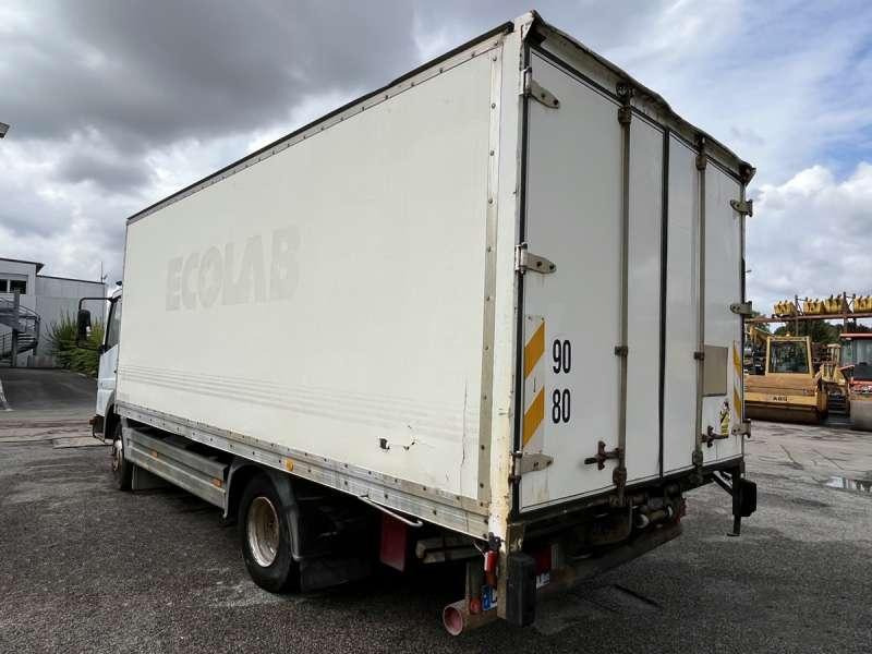 Mercedes ATEGO 1018 - Truk sasis: gambar 5 Mercedes ATEGO 1018 - Truk sasis: gambar 5