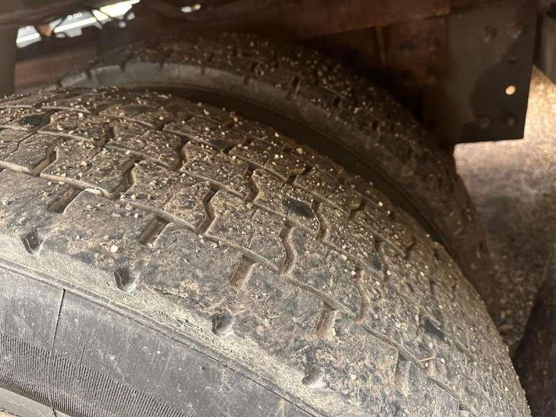 Renault D WIDE - Truk sampah: gambar 5 Renault D WIDE - Truk sampah: gambar 5