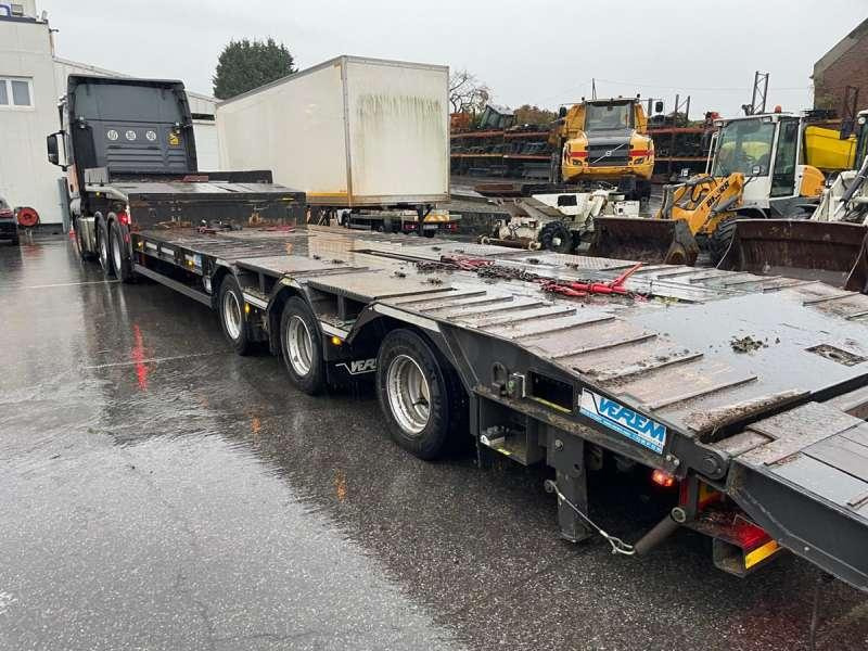 Verem 3 ESSIEUX - Semi-trailer low bed: gambar 2 Verem 3 ESSIEUX - Semi-trailer low bed: gambar 2