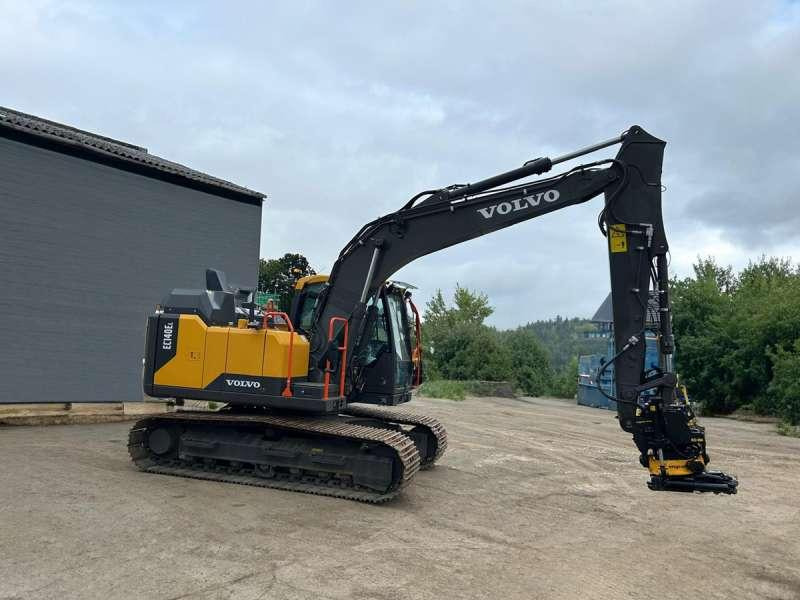 Volvo EC140EL - Ekskavator perayap: gambar 2 Volvo EC140EL - Ekskavator perayap: gambar 2