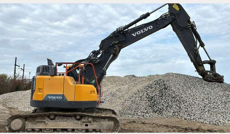 Volvo ECR235EL - Ekskavator perayap: gambar 2 Volvo ECR235EL - Ekskavator perayap: gambar 2
