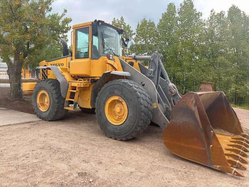 Volvo L110E - Wheel loader: gambar 1 Volvo L110E - Wheel loader: gambar 1
