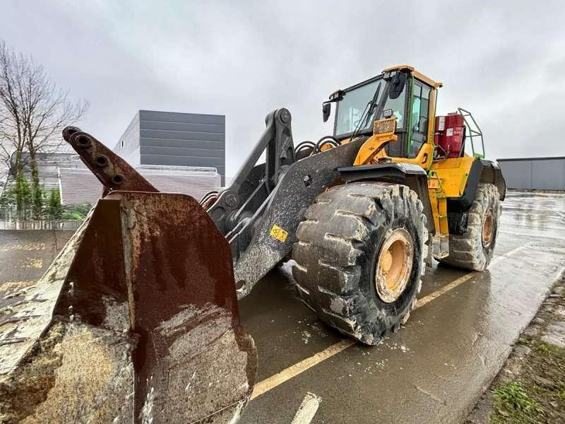 Volvo L220H - Wheel loader: gambar 5 Volvo L220H - Wheel loader: gambar 5