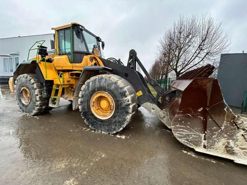 Volvo L220H - Wheel loader: gambar 4 Volvo L220H - Wheel loader: gambar 4
