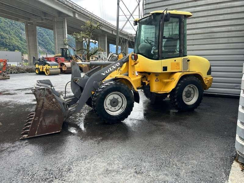 Volvo L30Z - Wheel loader: gambar 5 Volvo L30Z - Wheel loader: gambar 5