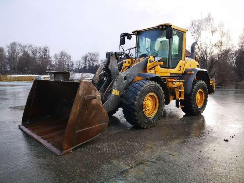 Volvo L70G - Wheel loader: gambar 2 Volvo L70G - Wheel loader: gambar 2